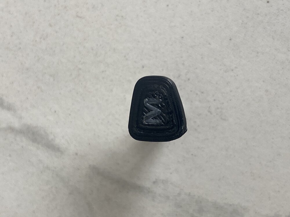 Ford Konsol M tuşu