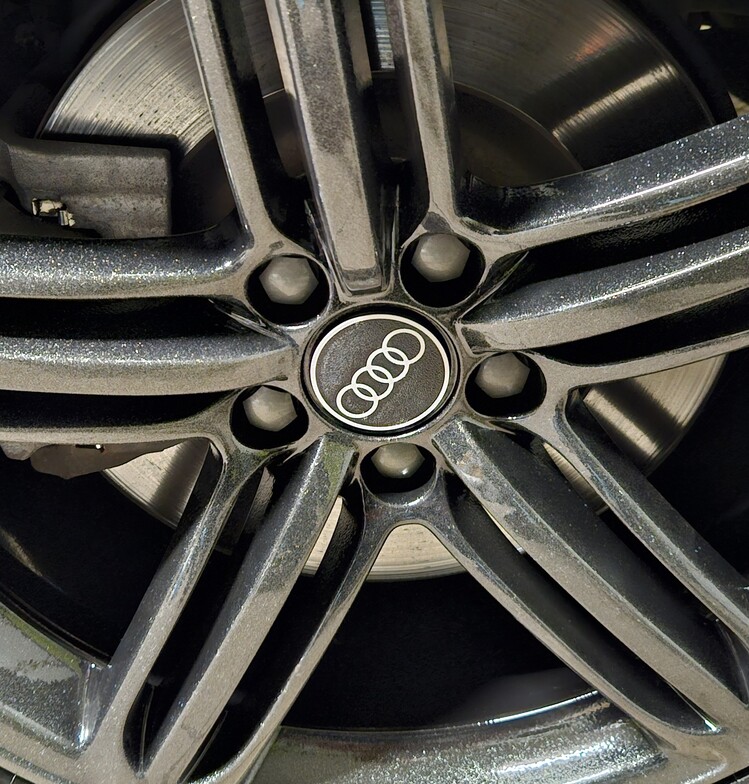 Audi Jant Göbek Deliği kapağı