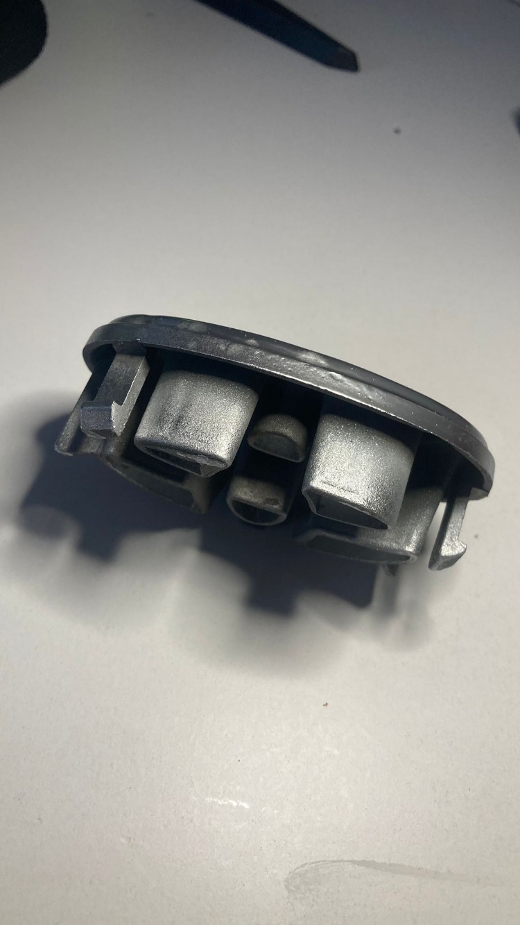 Toyota Corolla Kaput önü logo
