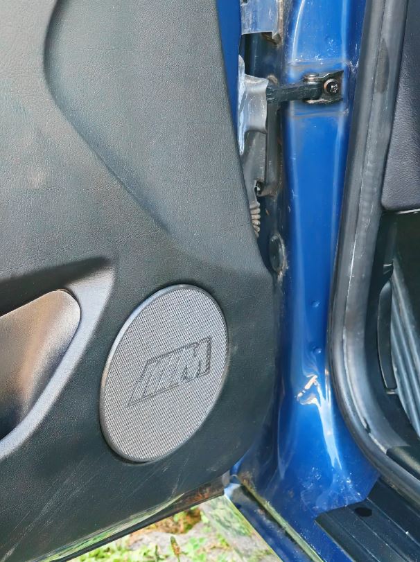 BMW e46 hoparlör kapağı