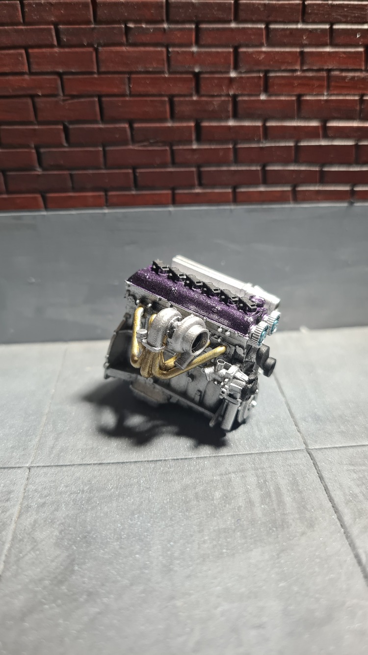 1/24 2JZ GTE Motor 7139 Koyu Orkide