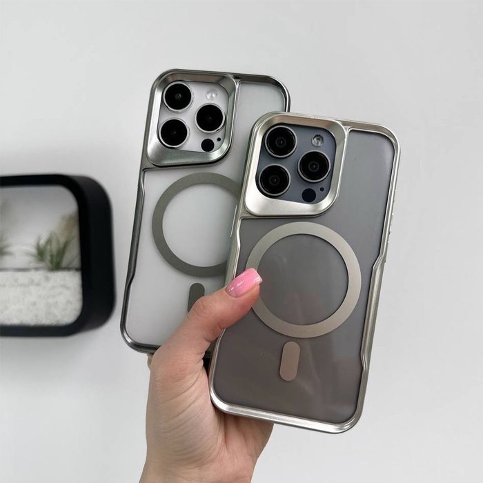 İPHONE LUX METAL MAGSAFE CASE