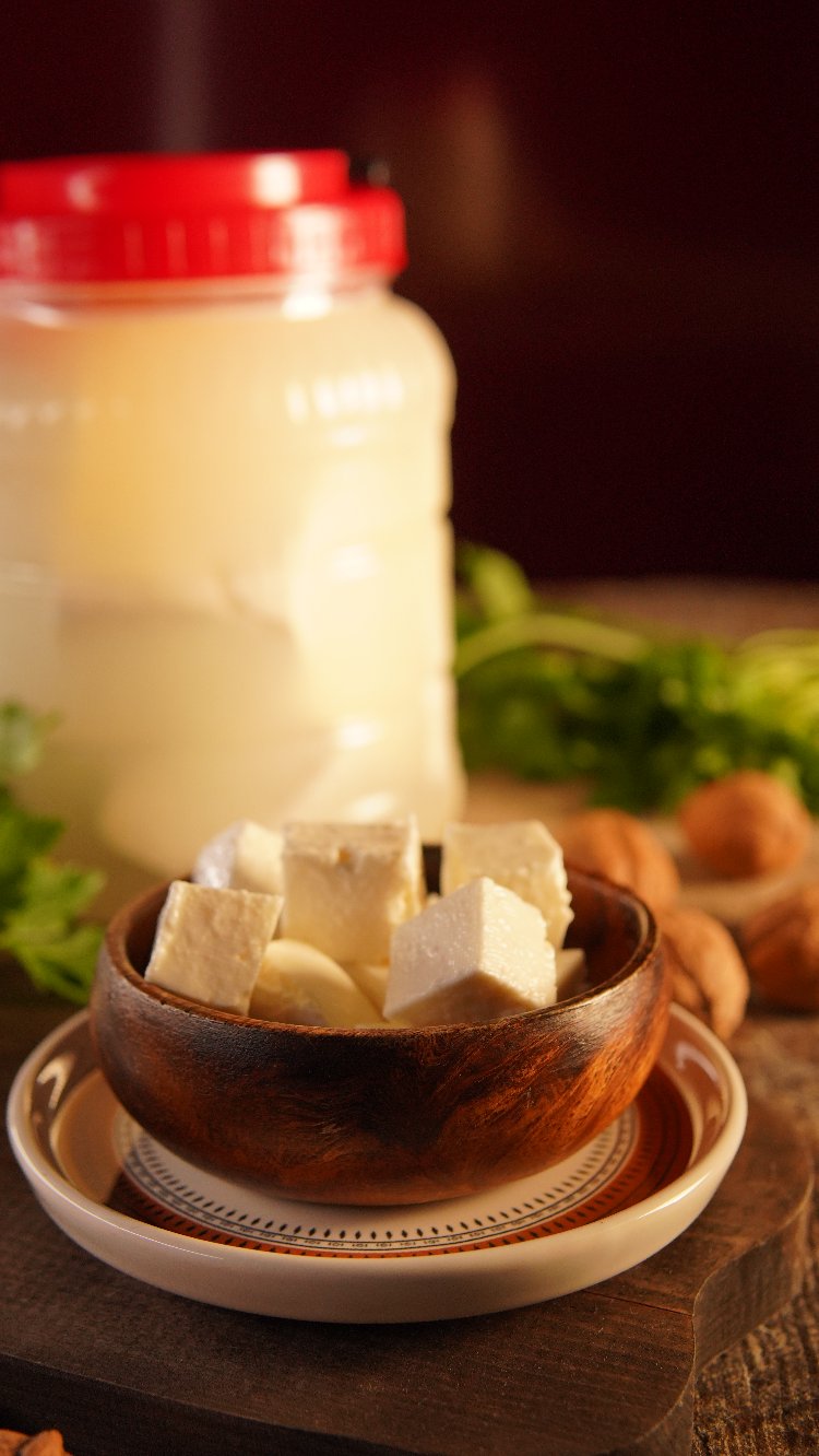 Salamura İnek Peyniri (1.4 Kg)
