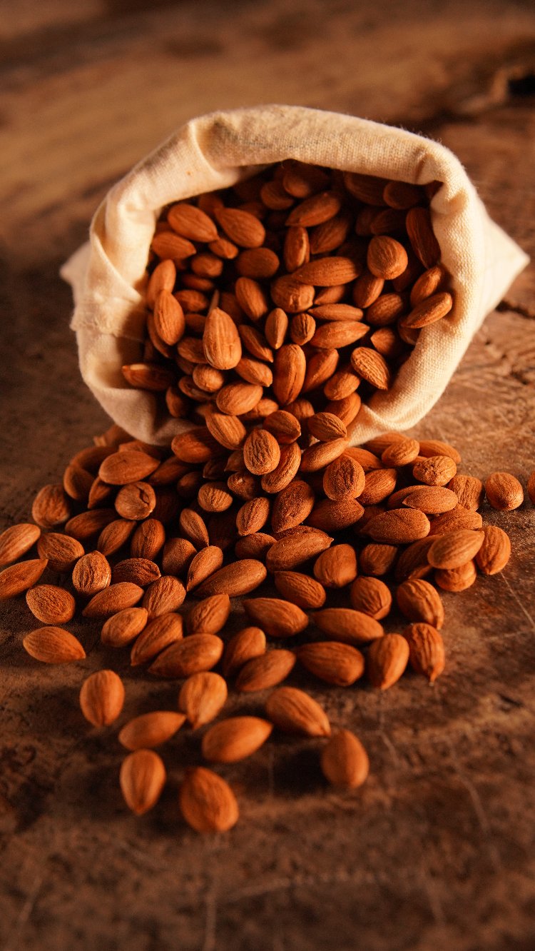 Kayısı Çekirdeği (500 Gr)