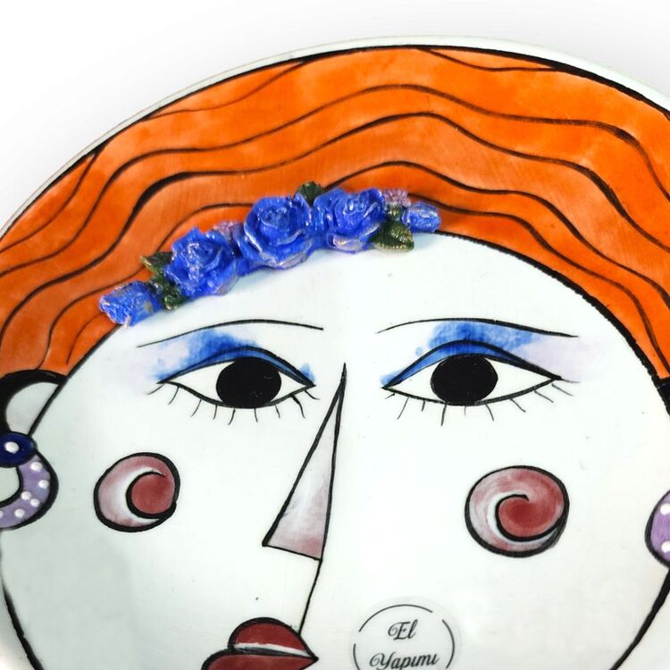 Çini Süslü Kız Tabak
