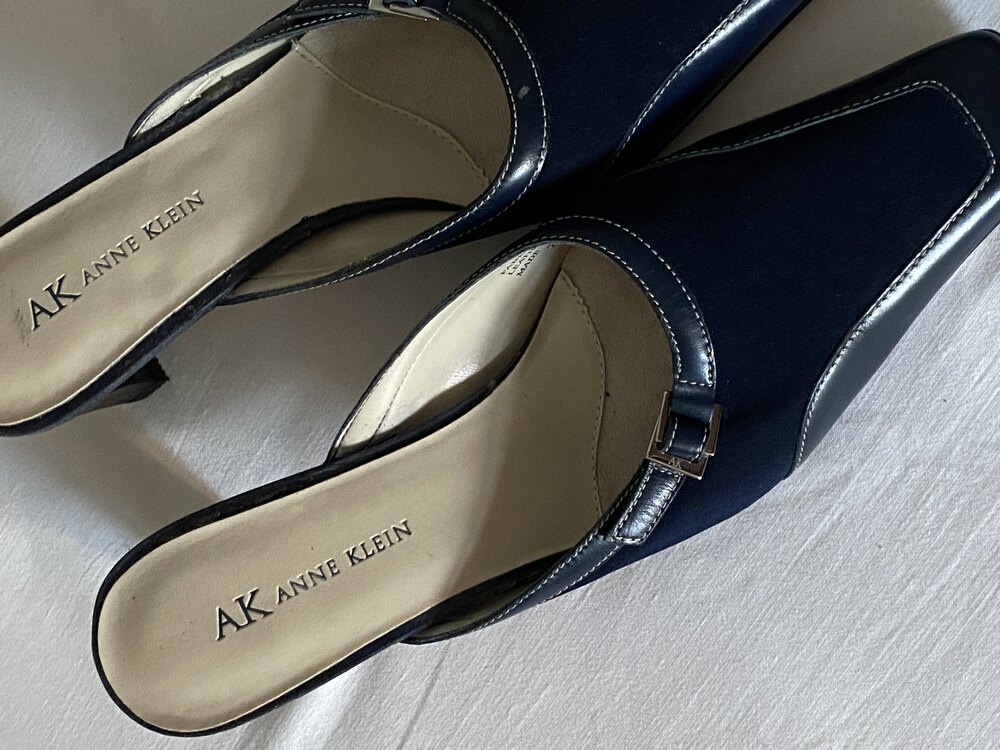 Vintage Anne Klein Kitten Heels
