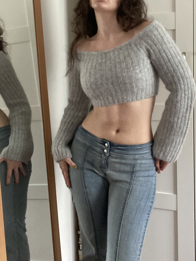 & Other Stories Stockholm Atelier Alpaca Wool Crop Knitwear