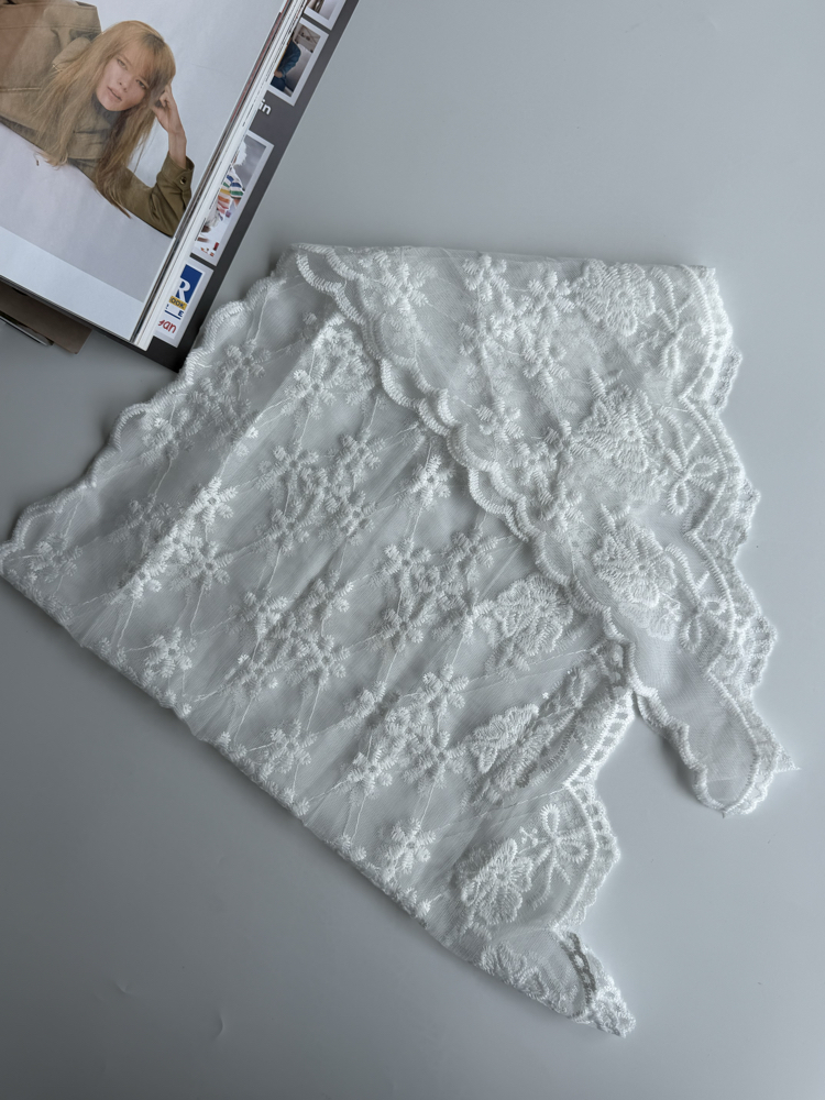 İri çiçekli bandana&şal