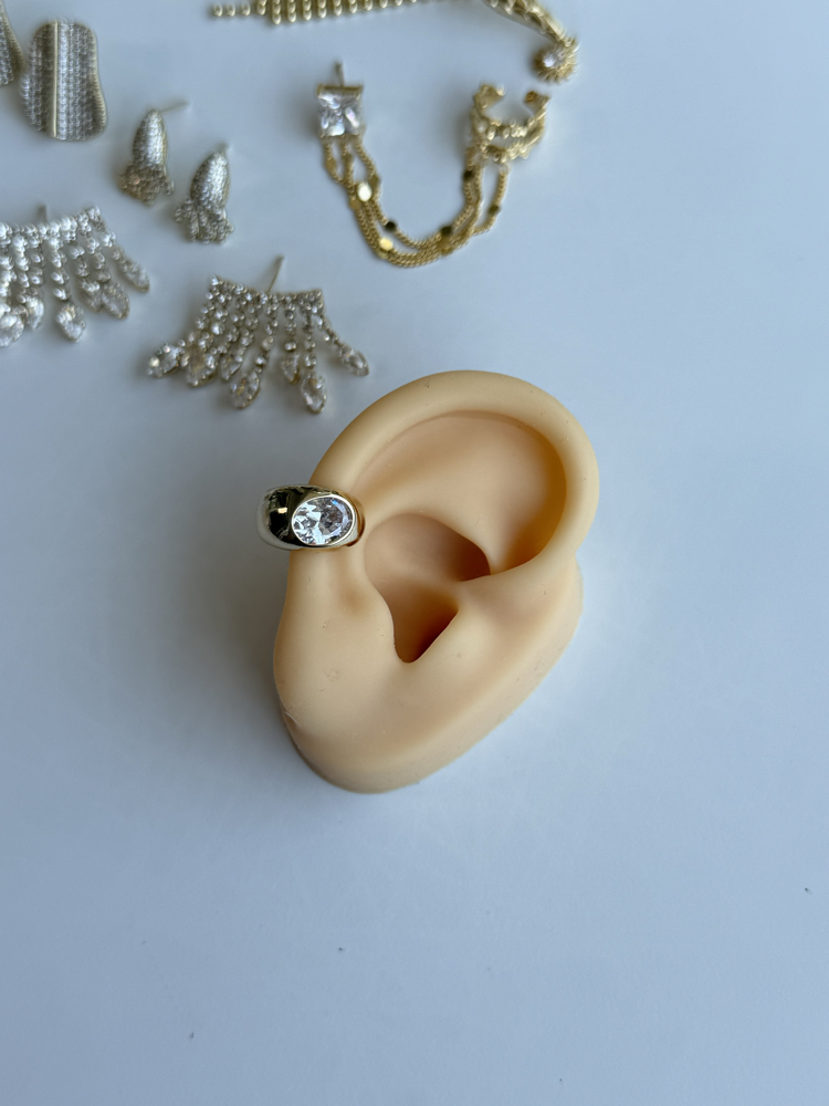 İri taş earcuff✨