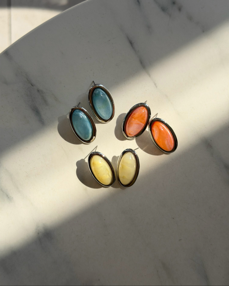 Soft oval küpe ✨