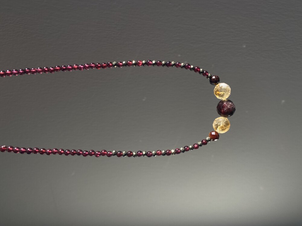 Dişil bereket kolye garnet versiyon 
