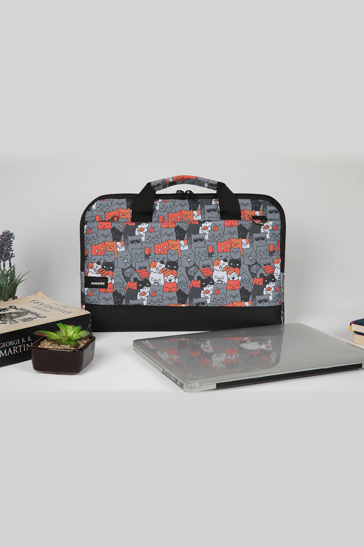Moserini 13''-14.2'' Taban Korumalı, Omuz Askılı Desenli Macbook Laptop Çantası