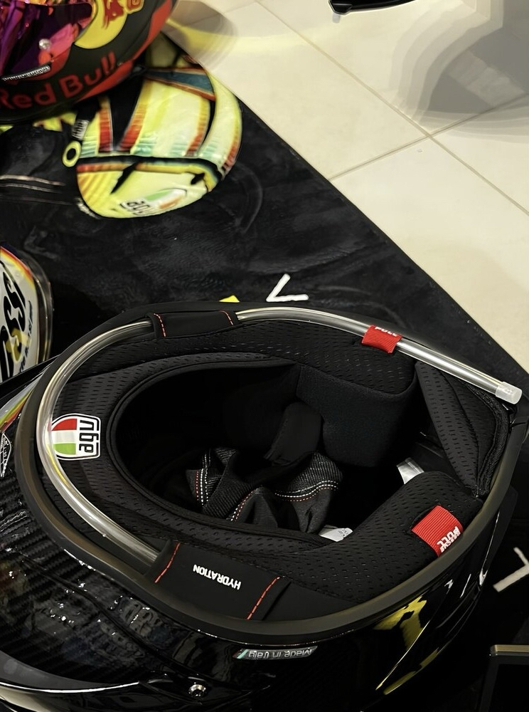 AGV PİSTA GP RR CARBON BLACK