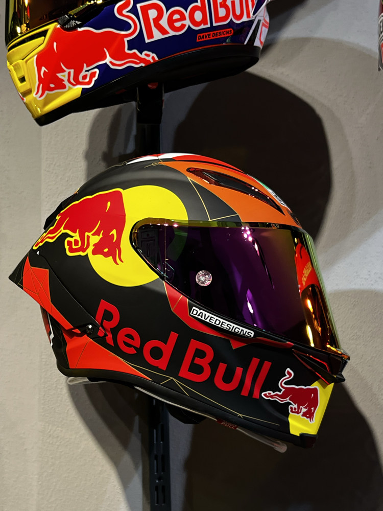 AGV PİSTA GP RR REDBULL SERİE’S