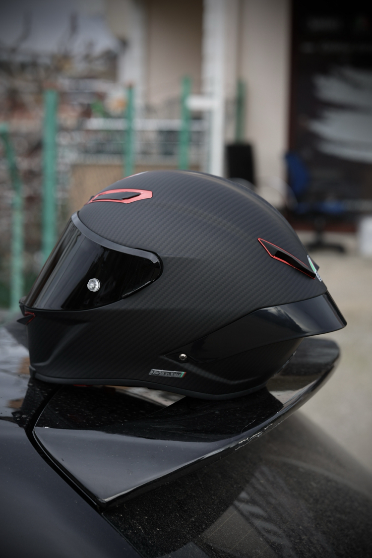 AGV PİSTA GP RR MAT CARBON RED