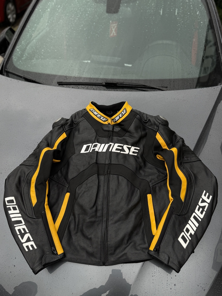 Dainese Hakiki Dana Derisi Hörgüçlü Mont   
