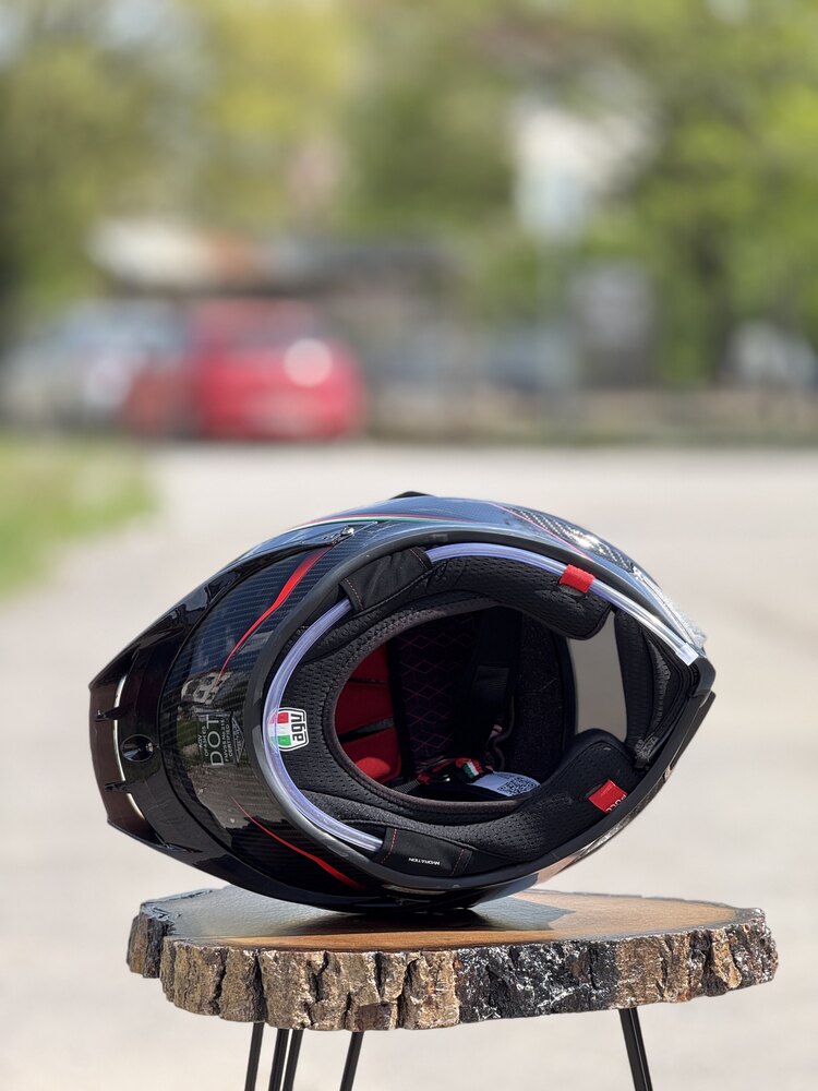 AGV PİSTA GP RR