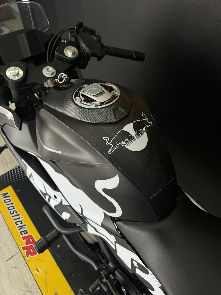 250SR REDBULL Sticker Set