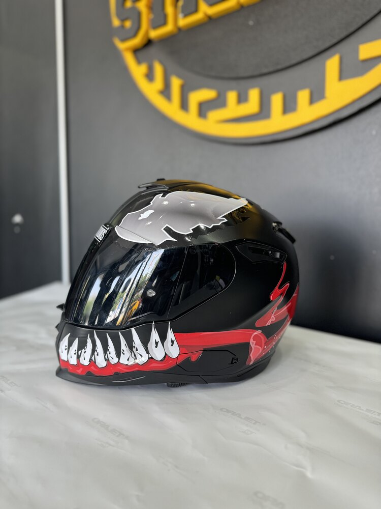 UNIVERSAL VENOM KASK STİCKER