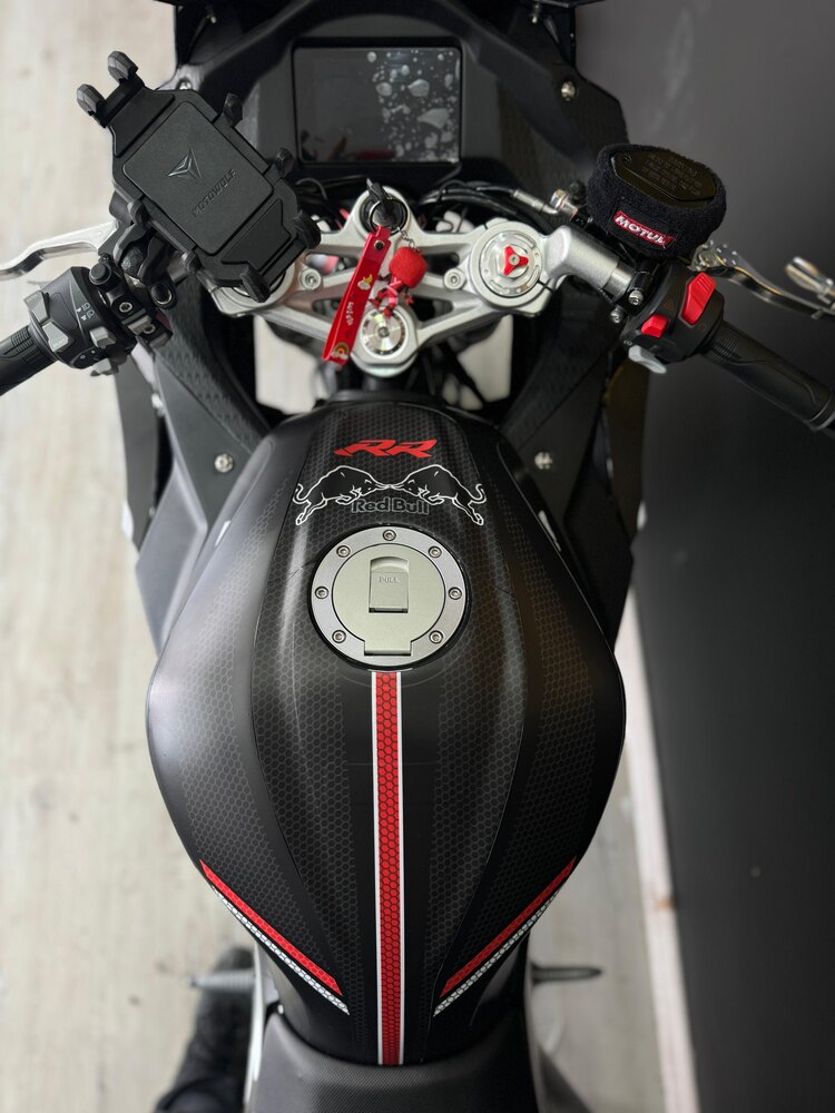 RKS R250 Redbull Tasarımı (Jant sticker dahil )