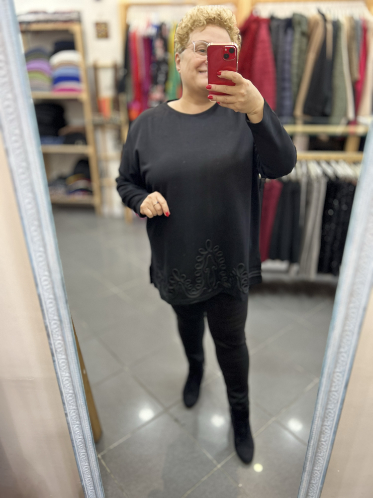 Eteği Kurdela İşi Bluz ( Battal Kalıp)