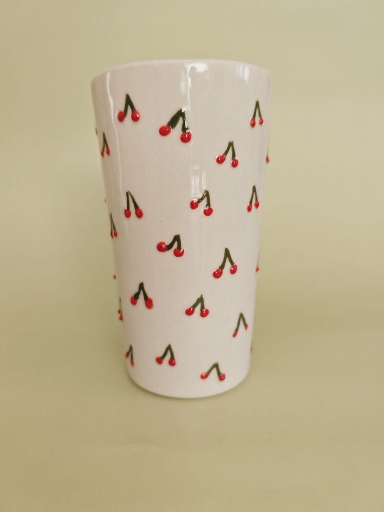 Kiraz Kabartmalı Düz Porselen Bardak 380 ml