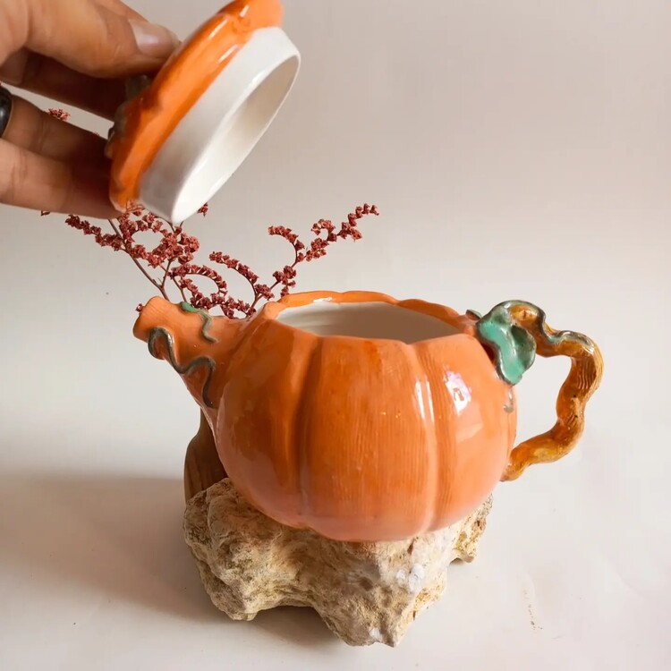PumpkinTeaPot