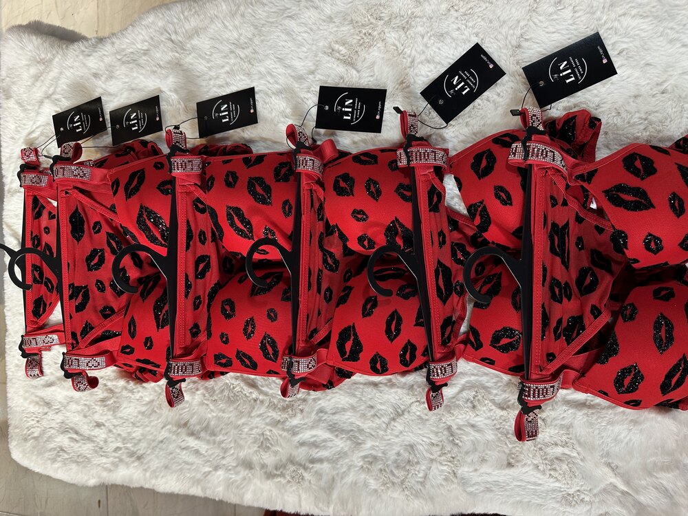 Öpücük Detaylı Sütyen Takımı (Kod:8)