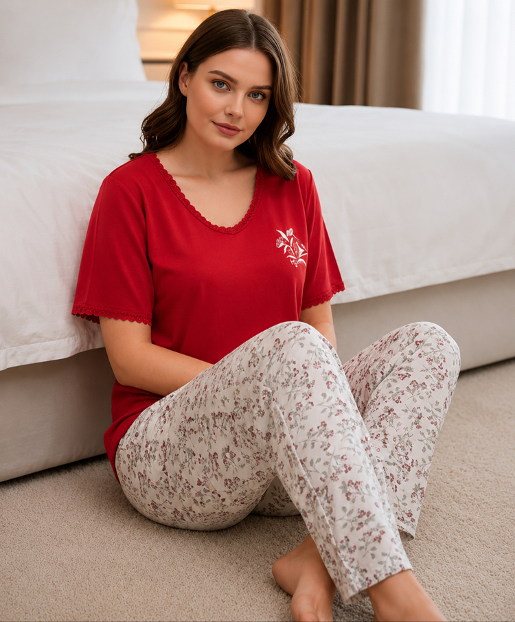 Kadın kırmızı büyük beden pijama takımı