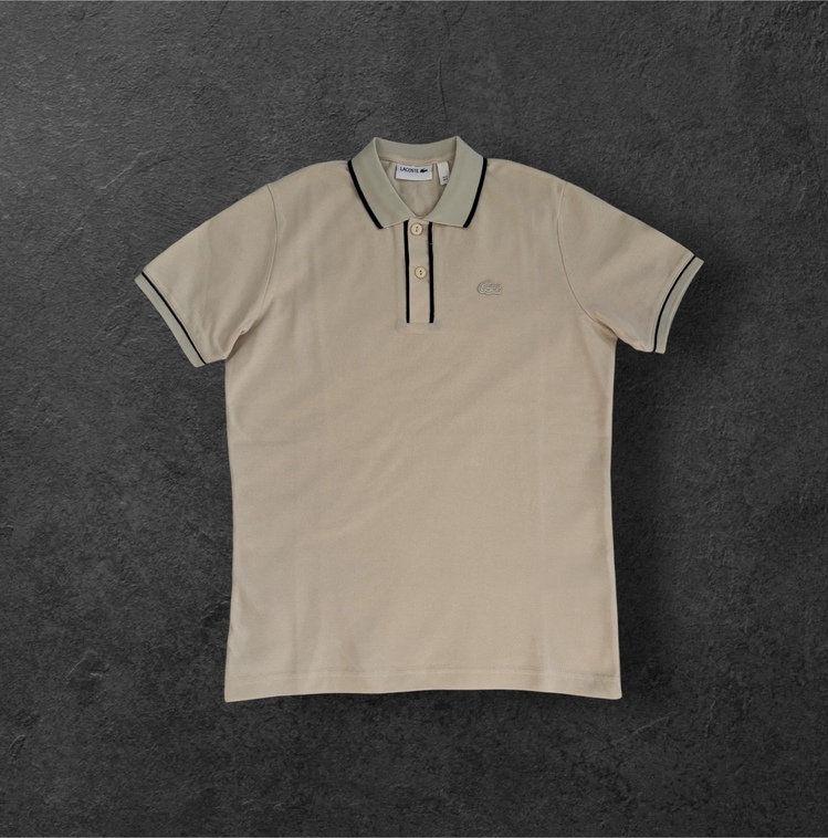 Lacoste Bej Rengi, Yakası Çizgili İkonik Logolu Polo Tişört