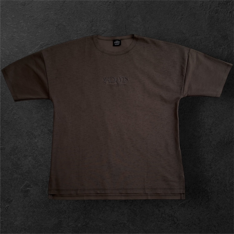 Kahverengi Oversize Kesim Minimalist Tişört
