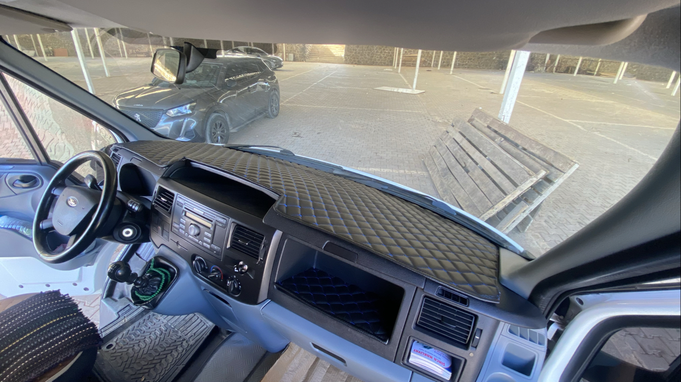 FORD TRANSİT 2007/2012 model arası SİYAH, MAVİ Püskülsüz Torpido ÖRTÜSÜ