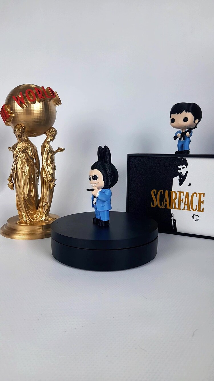 Scarface Tony Montana Labubu – Tony Montana Koleksiyonluk Dekor