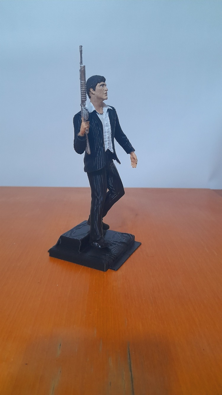 Scarface Tony Montana Büst – Koleksiyonluk Dekor 19 cm