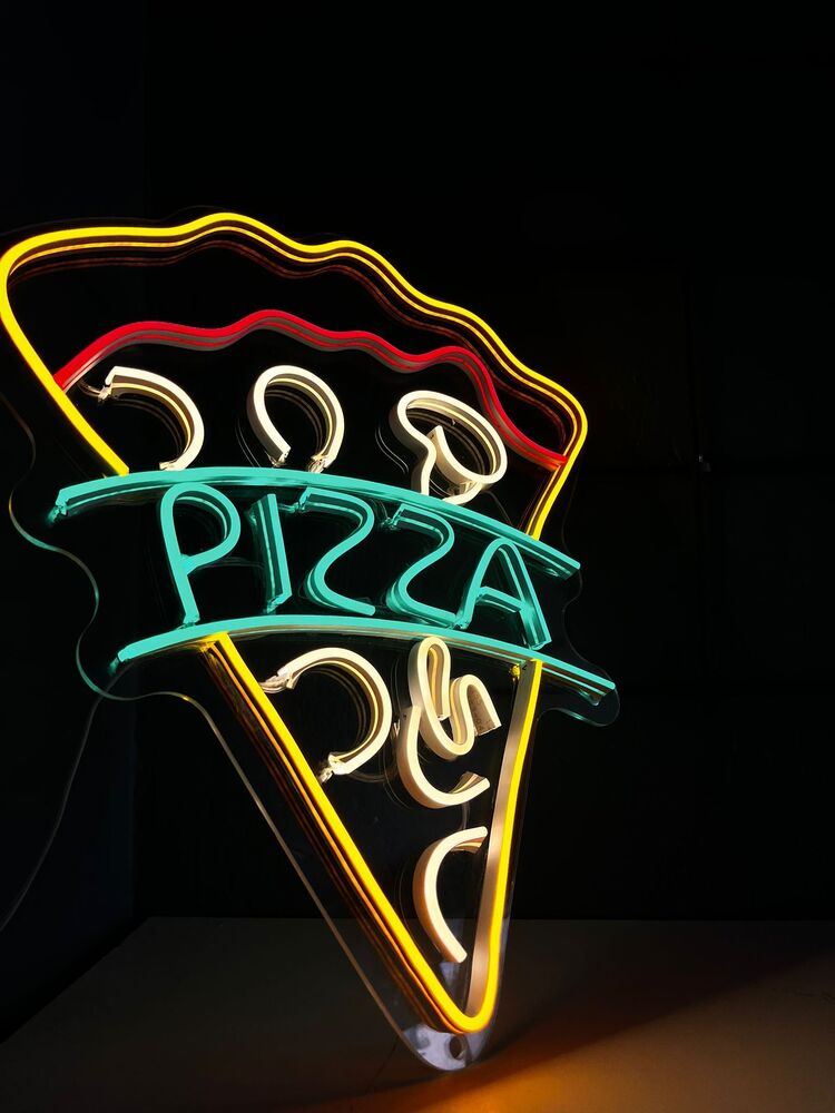 Pizza Dilimi neon