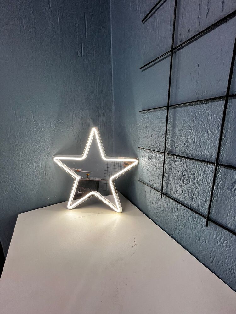 Neon Işıklı Yıldız Ayna