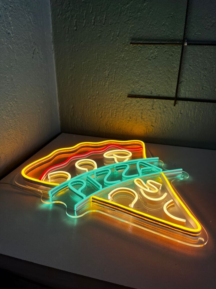 Pizza Dilimi neon