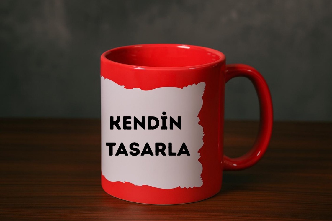 Kırmızı Yamalı Porselen Kupa