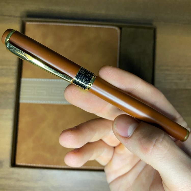 Kahverengi Defter Kalem Set - Kişiye Özel İsimli