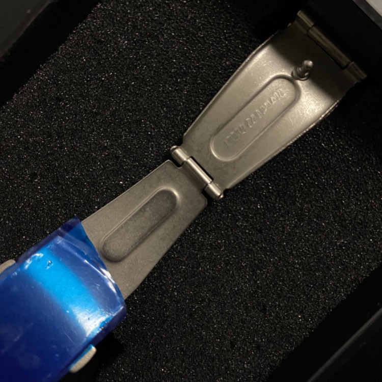 Erkek Kol Saati 40 mm – Siyah Sunray Kadran, Çelik Kordon, Tarih Göstergeli Quartz