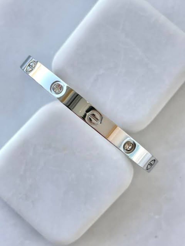 Çelik Taşlı Marka Model Silver Kelepçe Bileklik 