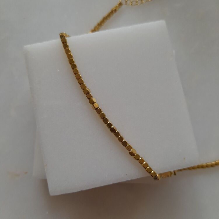 Çelik Mini Küp Gold Bileklik