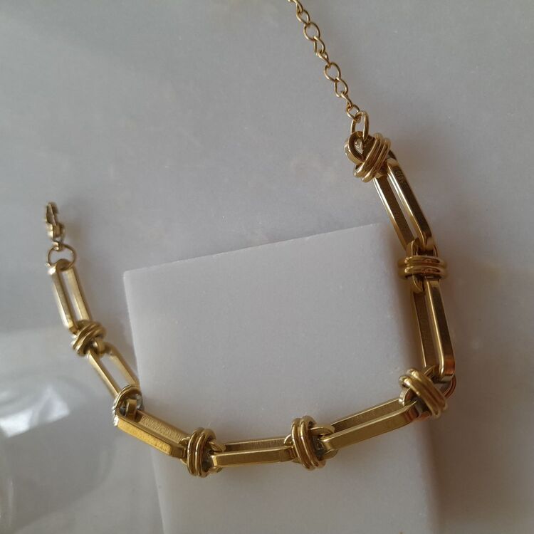 Çelik Uzun Kare Model Gold Bileklik
