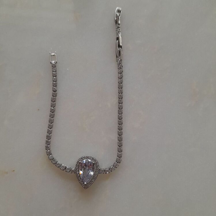  Çelik Damla Desenli Zirkon Taşlı Silver Suyolu Bileklik 
