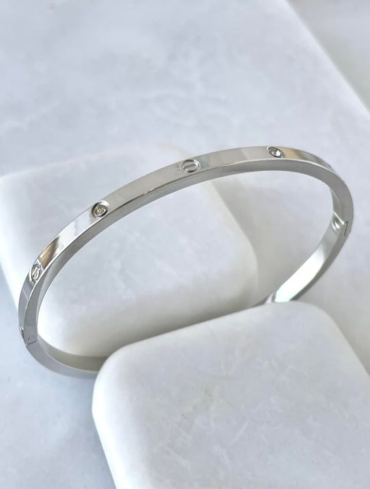  Çelik İnce Taşlı Marka Model Silver Kelepçe Bileklik 