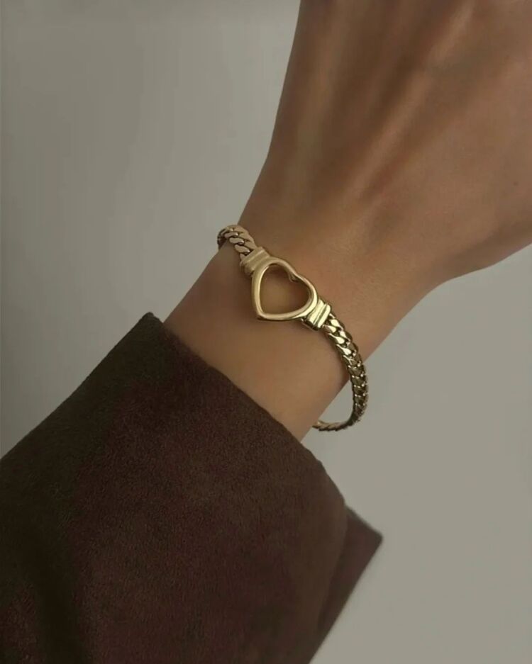 Çelik İçi Boş Kalp Model Gold Bileklik 