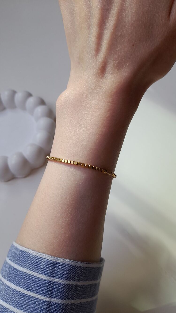 Çelik Mini Küp Gold Bileklik