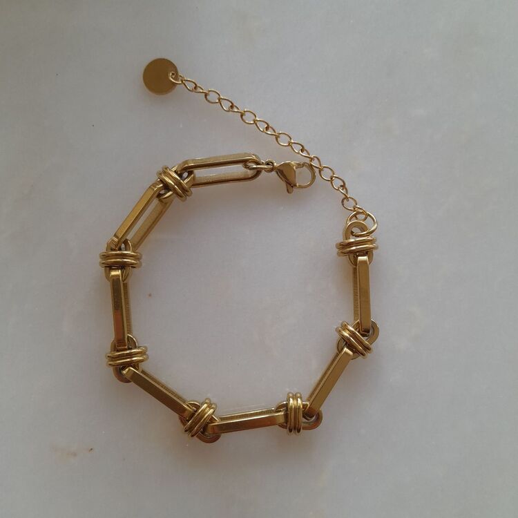 Çelik Uzun Kare Model Gold Bileklik