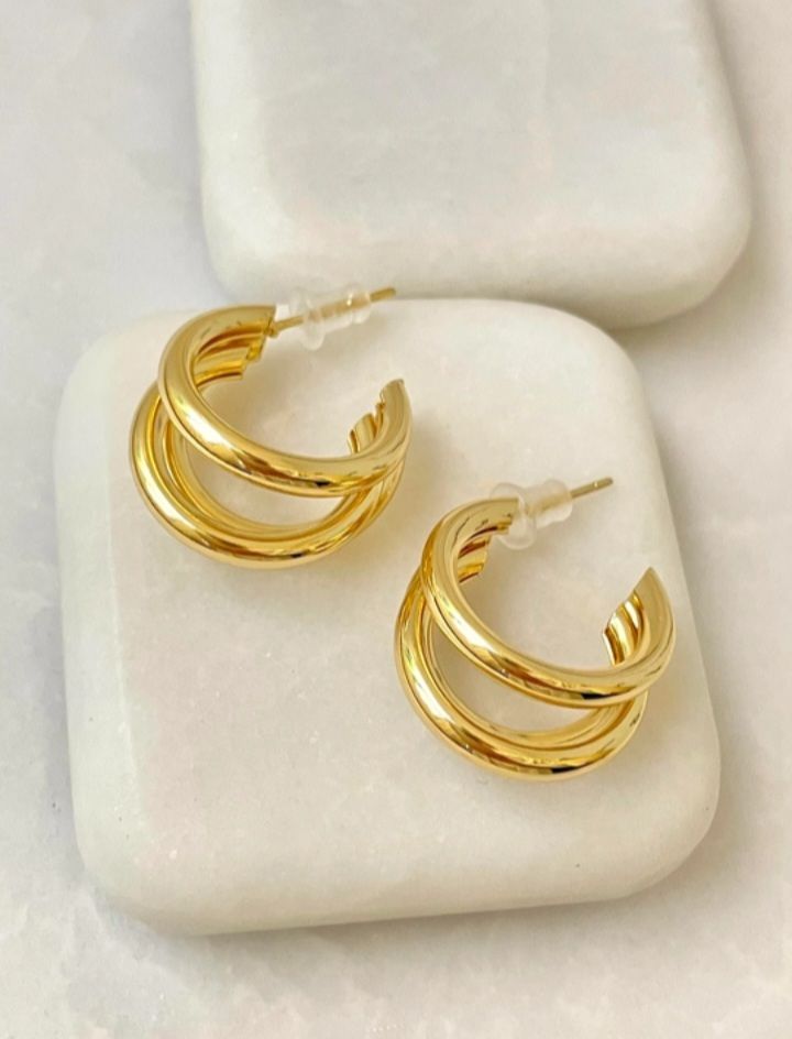 Çelik Çoklu Görünümlü Halka Gold Küpe 