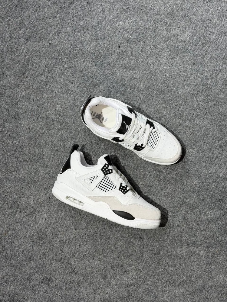 NİKE AIR JORDAN 4 RETRO MILITARY BLACK